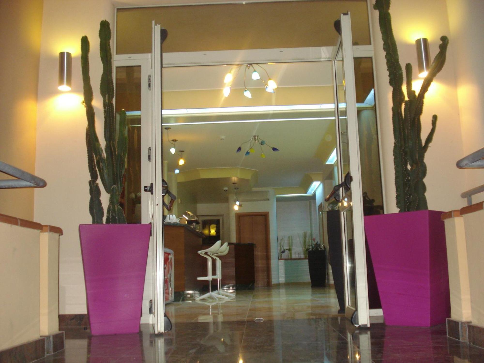 Hotel La Villa Corigliano Calabro Exterior photo